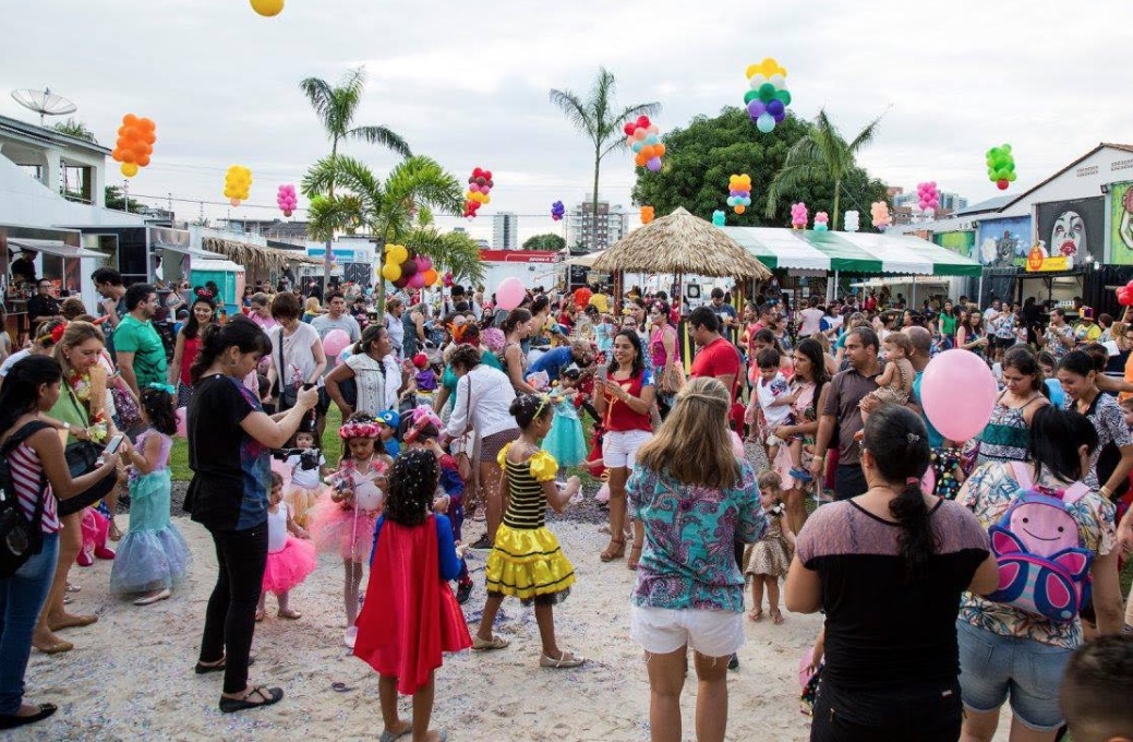 Carnaval do Park Vieiralves recebe escolas de samba do Grupo Especial de Manaus 