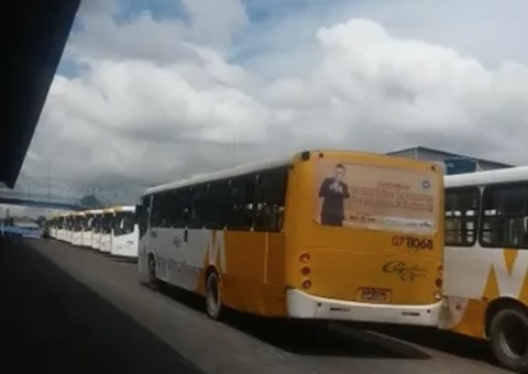 Greve-relâmpago de ônibus prejudica 2 mil pessoas em Manaus, diz Sinetram