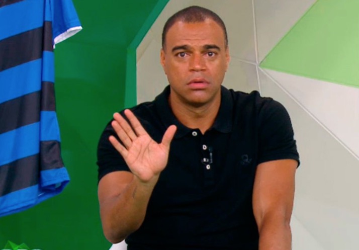 Sem contrato, Denilson é retirado do ar na Band