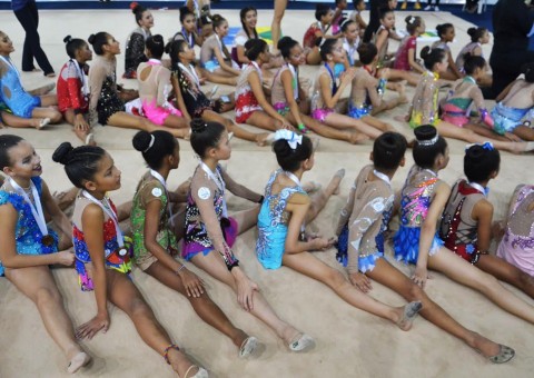 Inscrições para aulas gratuitas de ginástica rítmica e artística iniciam nesta segunda 