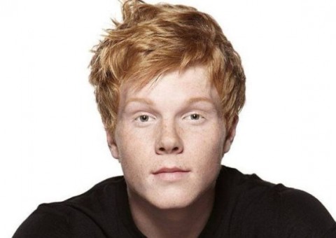 Astro da Disney, Adam Hicks é preso por assalto à mão armada