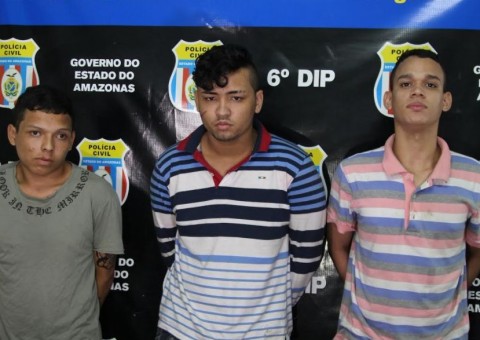 Grupo que obrigou motorista de aplicativo a dirigir durante assaltos é preso em Manaus