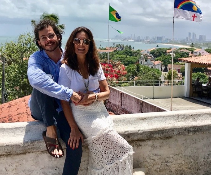 Mãe de Túlio Gadelha não aprova namoro com Fátima Bernardes