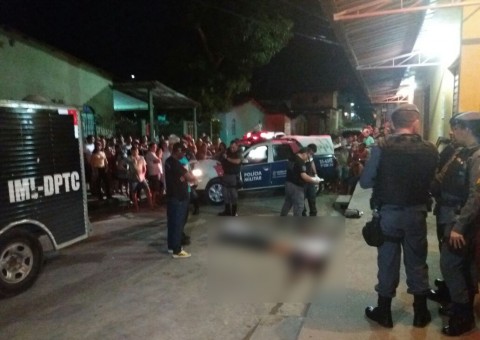 Justiceiro surge e mata ex-presidiário durante assalto em Manaus