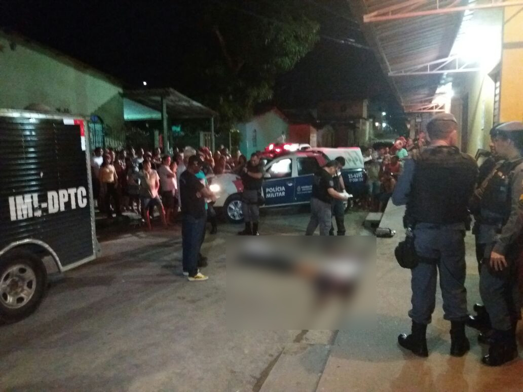 Justiceiro surge e mata ex-presidiário durante assalto em Manaus