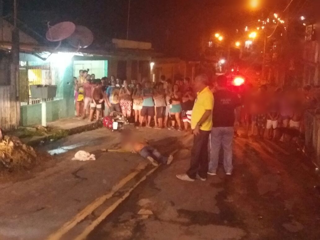 Mototaxista é morto a tiros após ser perseguido por motoqueiros misteriosos em Manaus