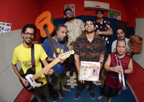 Cauxi Eletrizado e Afrobrasilis vão agitar o Bloco da Spazzio