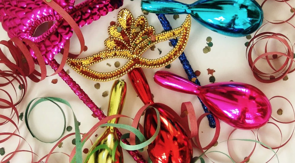 Bloco da PUMP movimenta Orla da Ponta Negra na terça-feira gorda de carnaval