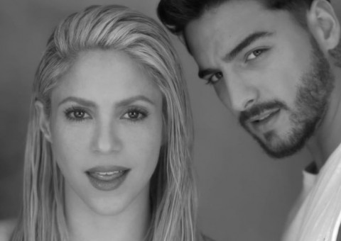 Shakira e Maluma sensualizam em novo clipe 