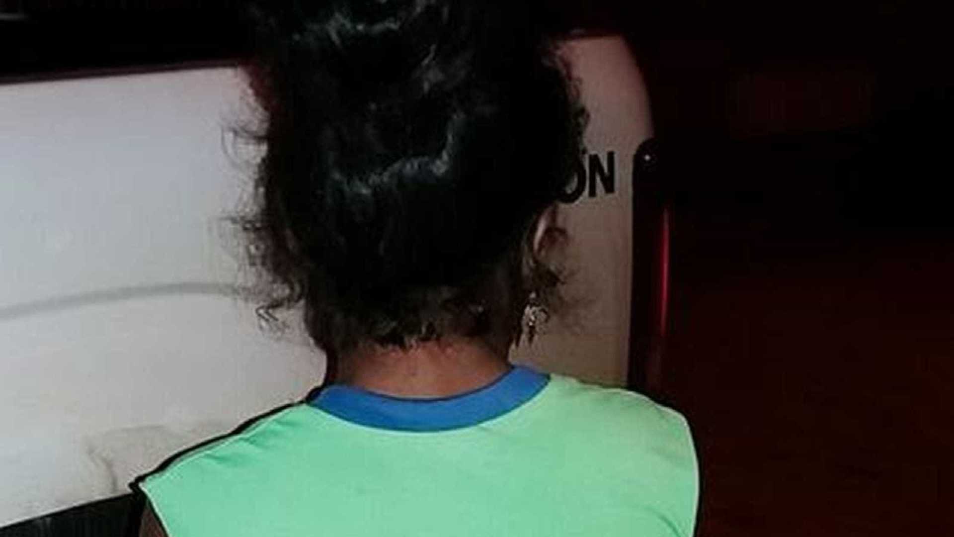 Menina é obrigada por irmãos mais velhos a fazer sexo por R$ 30