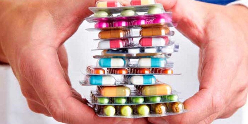 Uso frequente de ibuprofeno, aspirina e diclofenaco aumenta risco de ataque cardíaco, segundo estudo