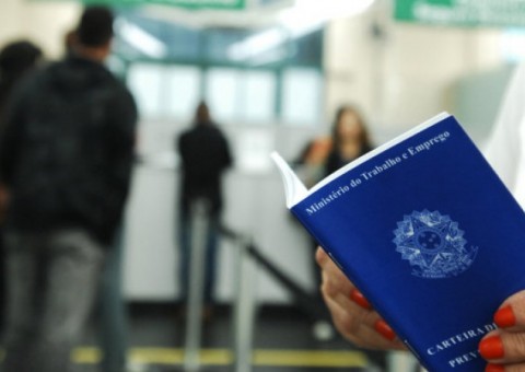 Em Manaus, mais de 20 vagas de empregos são ofertadas nesta terça-feira