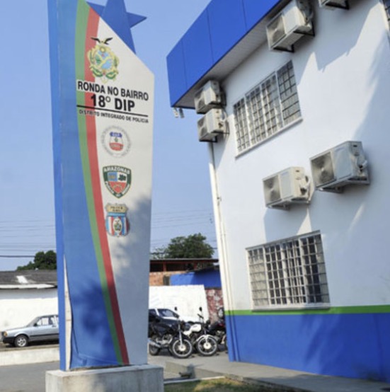 Em Manaus, suspeito de assaltar ônibus é preso enquanto tentava fugir pela janela