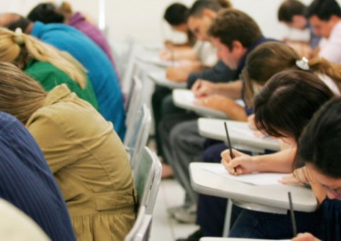 Concurso oferece mais de 600 vagas com salários de até R$ 3.500 no Amazonas