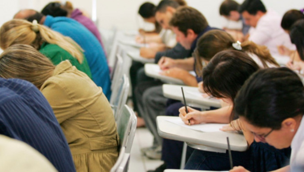 Concurso oferece mais de 600 vagas com salários de até R$ 3.500 no Amazonas