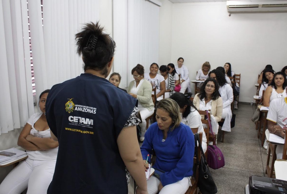 Inscrições para mais de 170 vagas em cursos técnicos iniciam nesta quarta