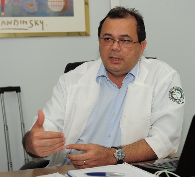 Justiça concede prisão domiciliar para ex-secretário Pedro Elias