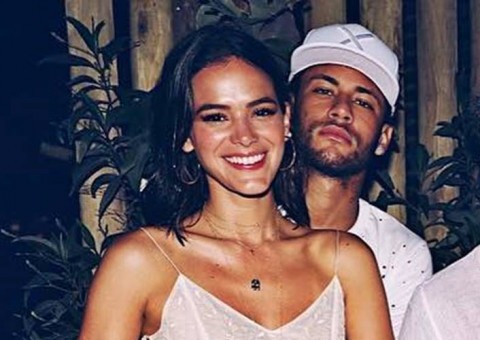 Neymar revela qual parte do corpo de Bruna Marquezine mais gosta