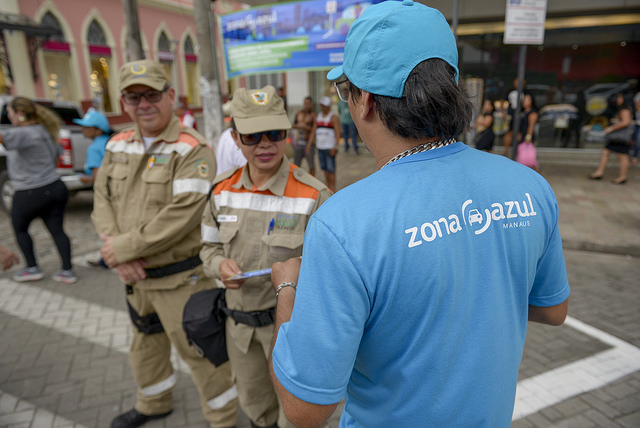Mais 25 flanelinhas são empregados no sistema Zona Azul em Manaus