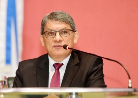 Governo anuncia benefícios para servidores da saúde no Amazonas