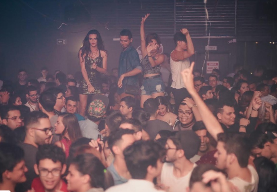 Augusta Haus tem baile de máscaras nesta sexta-feira