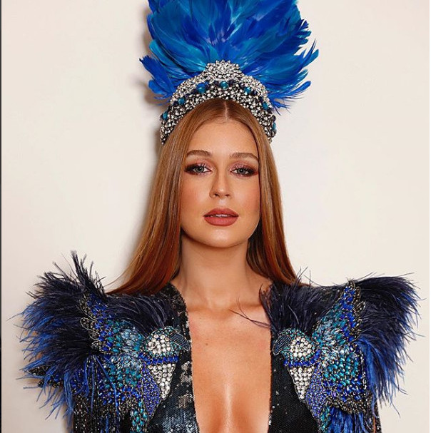 Marina Ruy Barbosa é rainha do Baile da Vogue e esbanja luxo; Fotos