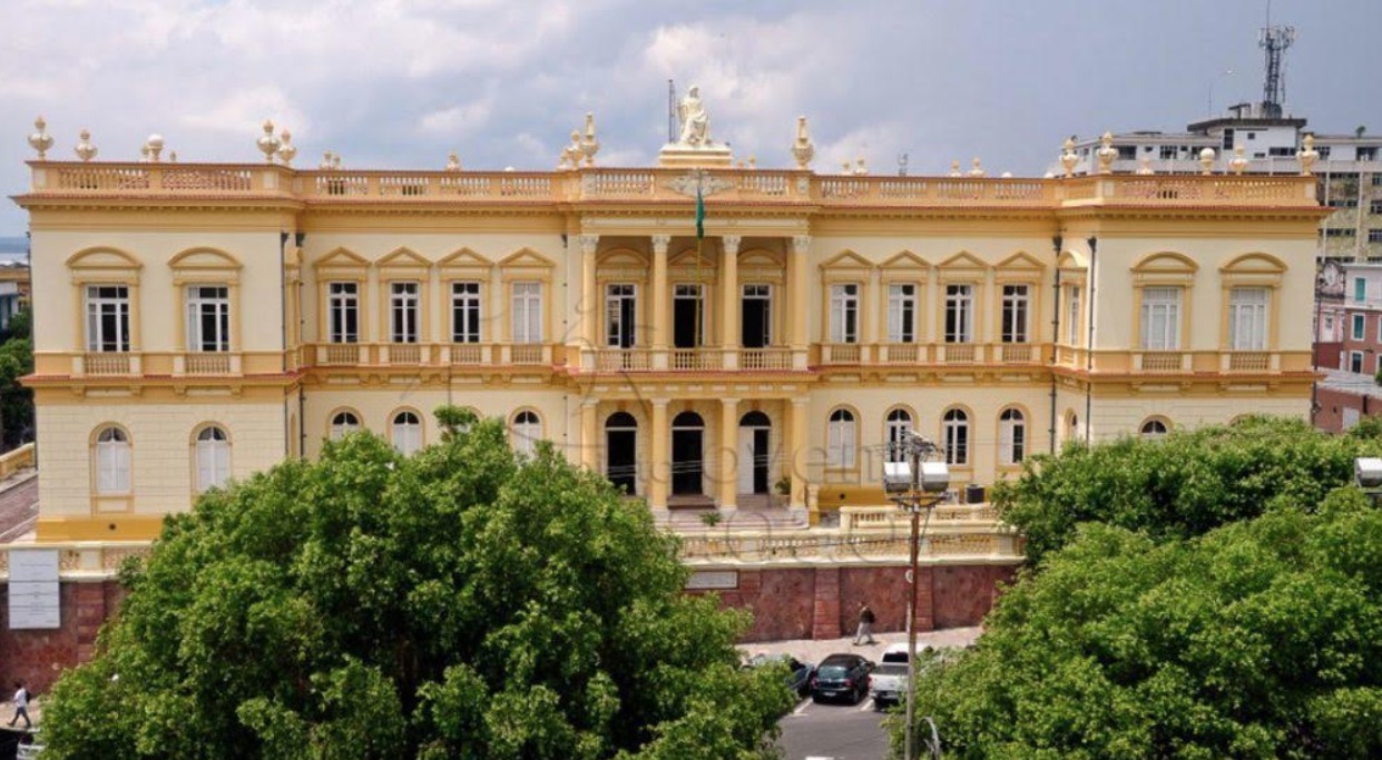 Grupo Incendeia Capoeira realiza pré-lançamento de CD no Palácio da Justiça