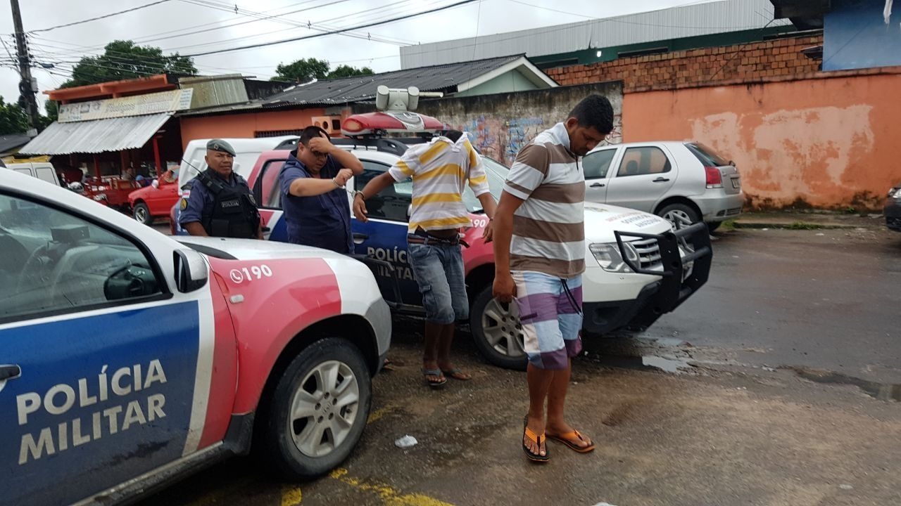 Grupo de assaltantes com mulher grávida são presos após roubo a mercadinho em Manaus