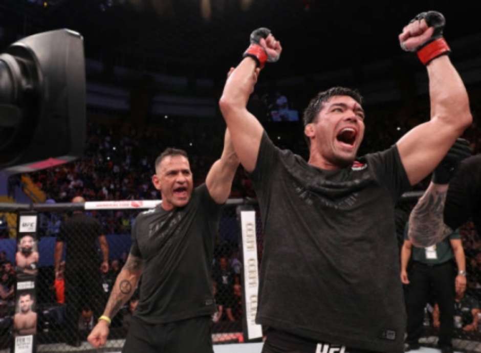 Em luta de tirar o folêgo, Lyoto Machida derrota Eryk Anders e marca retorno ao UFC