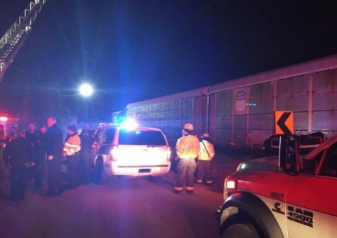 Colisão entre trens mata duas pessoas e deixa 50 feridos nos EUA