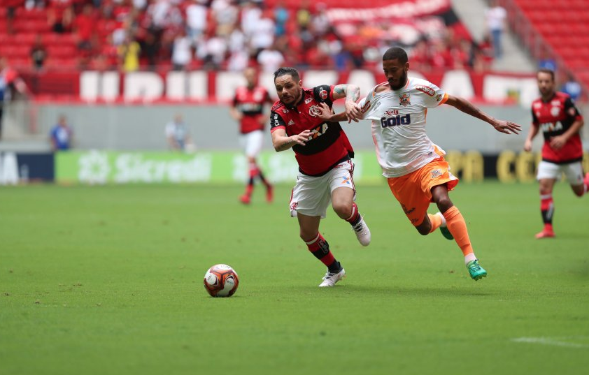 Flamengo derrota o Nova Iguaçu com gol de Rhodolfo nos acréscimos