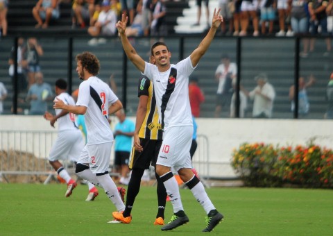 Vasco vence com folga, mas não consegue vaga na semifinal