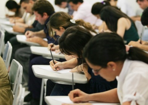 TRT 6ª Região lança edital para concurso com salários de até R$ 11 mil