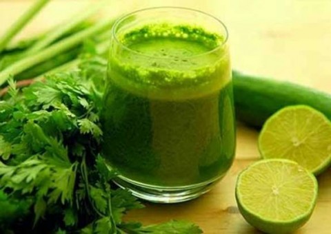 Receita natural desintoxica o corpo e reforça imunidade 