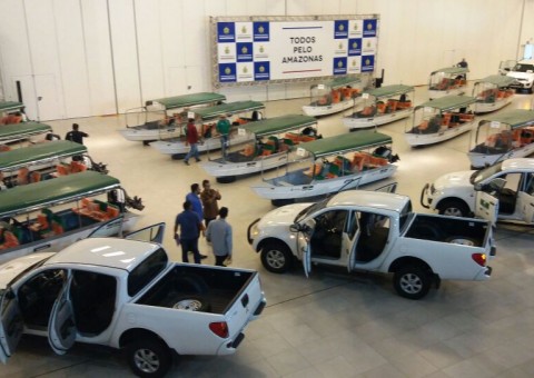 Governo entrega 58 veículos para reforçar combate a malária no Amazonas
