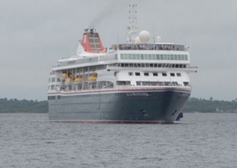 Cruzeiro traz mais de mil turistas a Manaus nesta quinta-feira