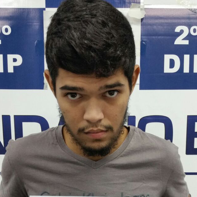 Homem atingido durante tiroteio contra polícia é preso por tráfico em Manaus