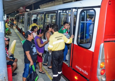 Linhas extras serão disponibilizadas durante o desfile das escolas de samba do Grupo Especial