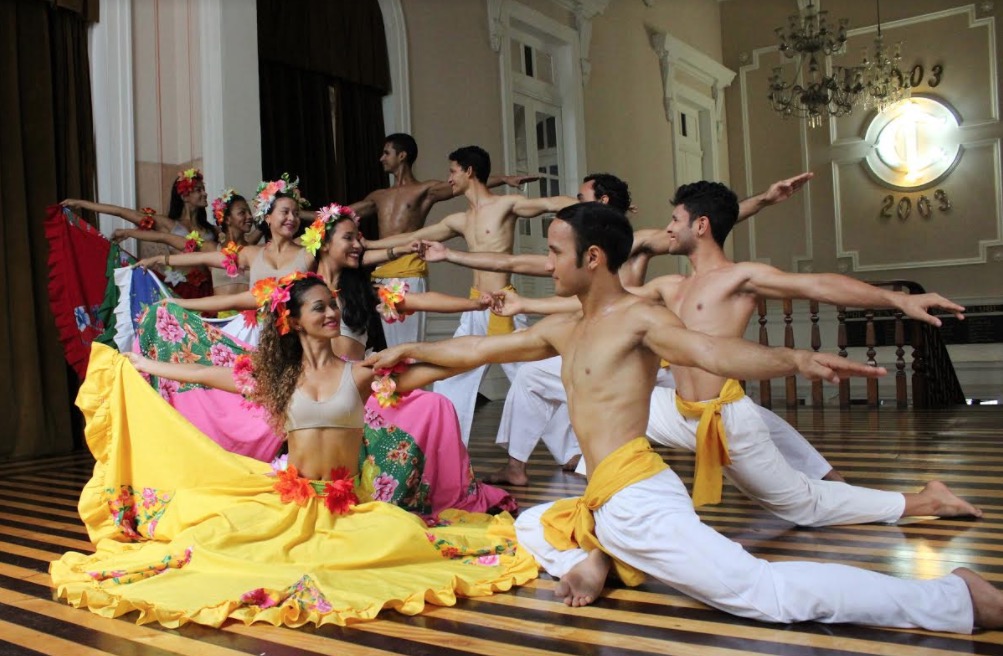  Balé Folclórico leva tradições dos povos da Amazônia ao palco