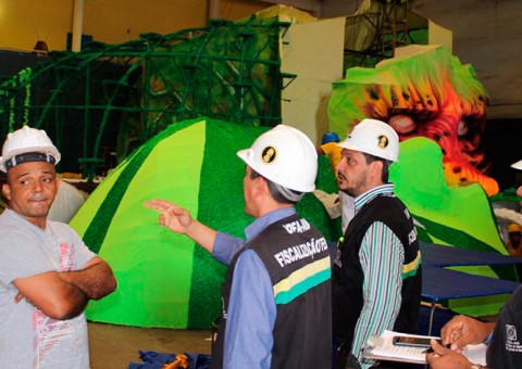 Escolas de Samba podem não desfilar após fiscalização encontrar irregularidade