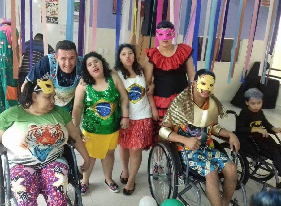 Abrigo realiza II Bailinho Moacyr Alves