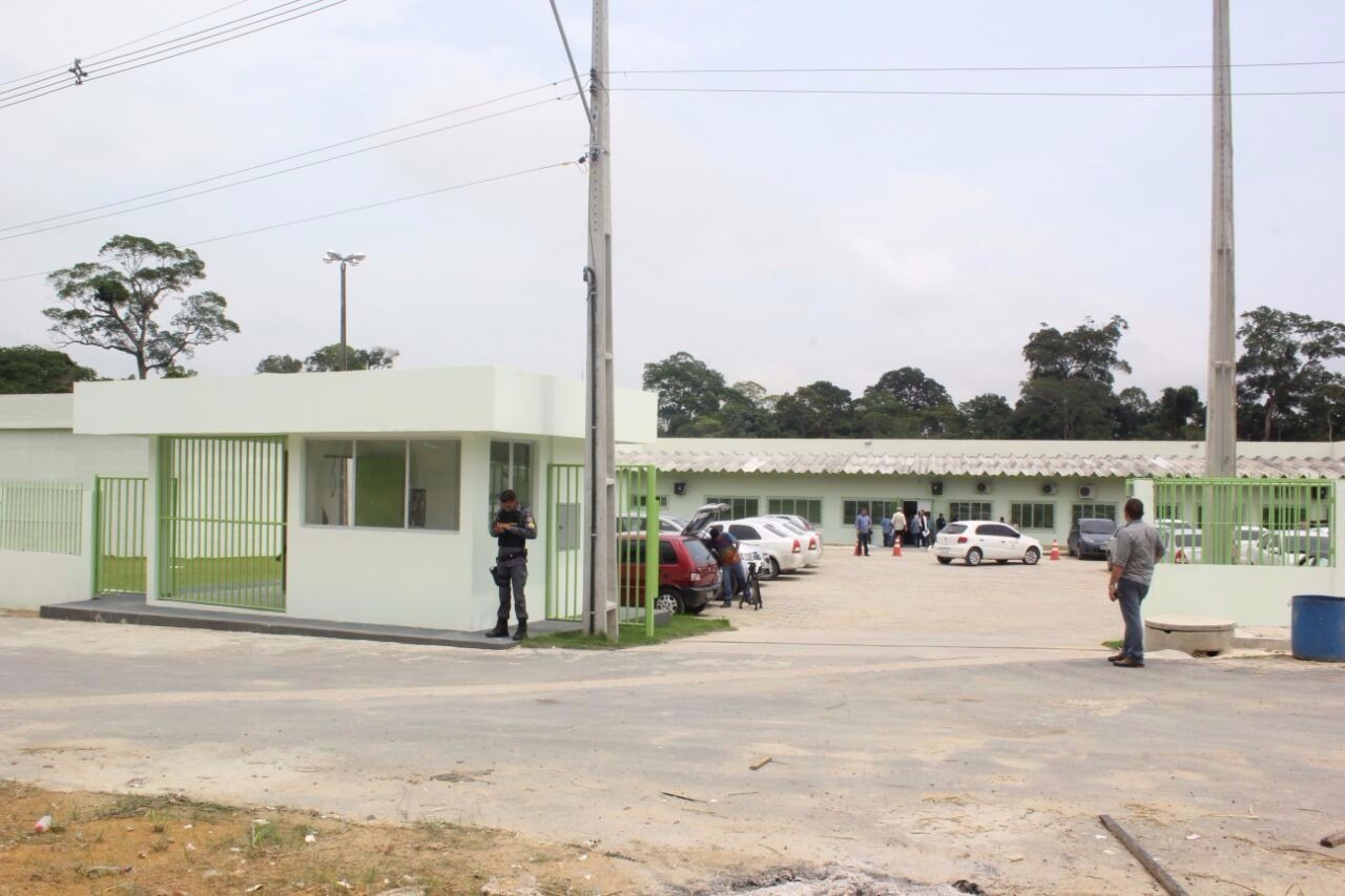 Diretor de presídio tem mandado de prisão expedido por não apresentar detentos a julgamentos em Manaus