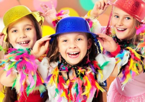 Baile Infantil do Tropical tem brincadeiras para os foliões mirins