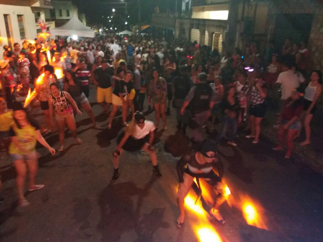 Bloco do Bocal Queimado agita zona Centro-Oeste de Manaus