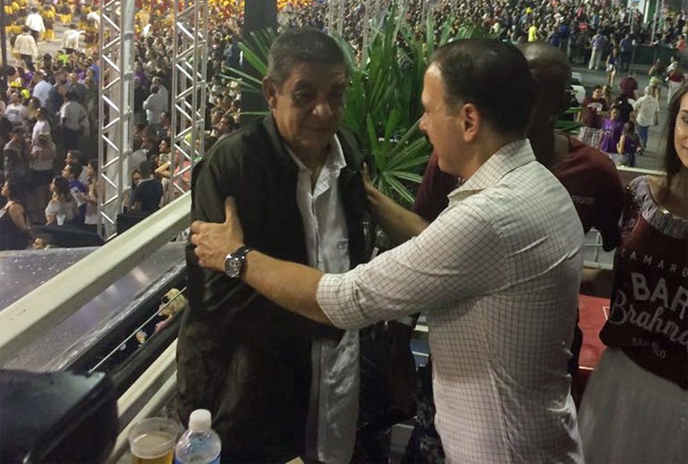  Zeca Pagodinho se irrita com João Dória e vira meme 