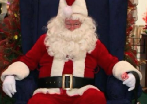 Papai Noel de shopping é suspeito de assassinatos em série