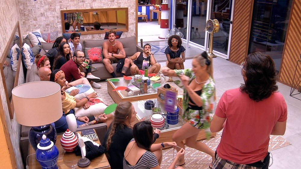 BBB18: Jogo da discórdia causa climão entre brothers 'Vou falar tudo na sua cara'