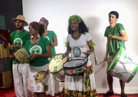 Primeira edição do Carnaval das Tradições movimenta Largo São Sebastião nesta quarta