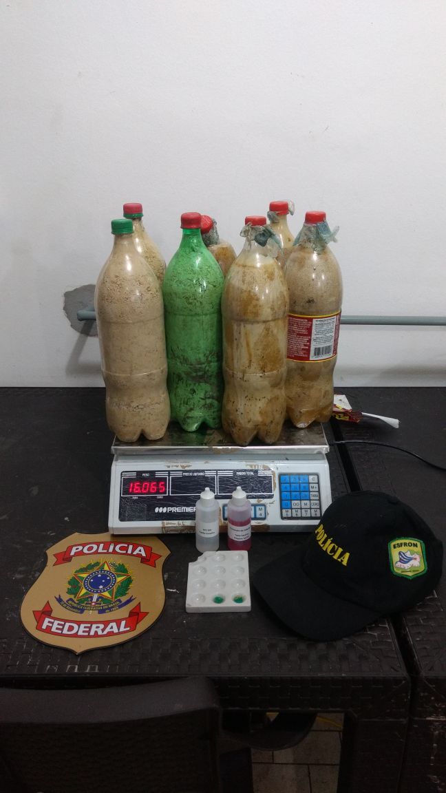 Mais de 16 kg de drogas são apreendidos dentro de embarcação no Amazonas