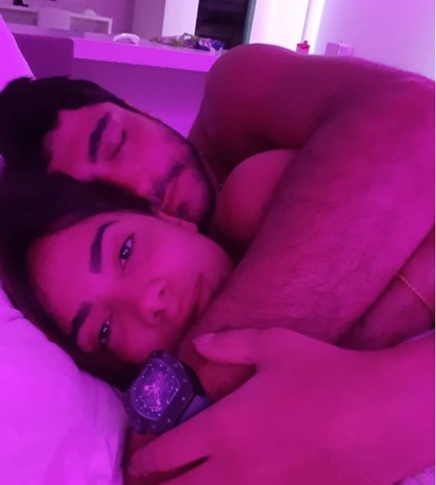 Anitta surpreende com textão apaixonado para marido em fotos inéditas